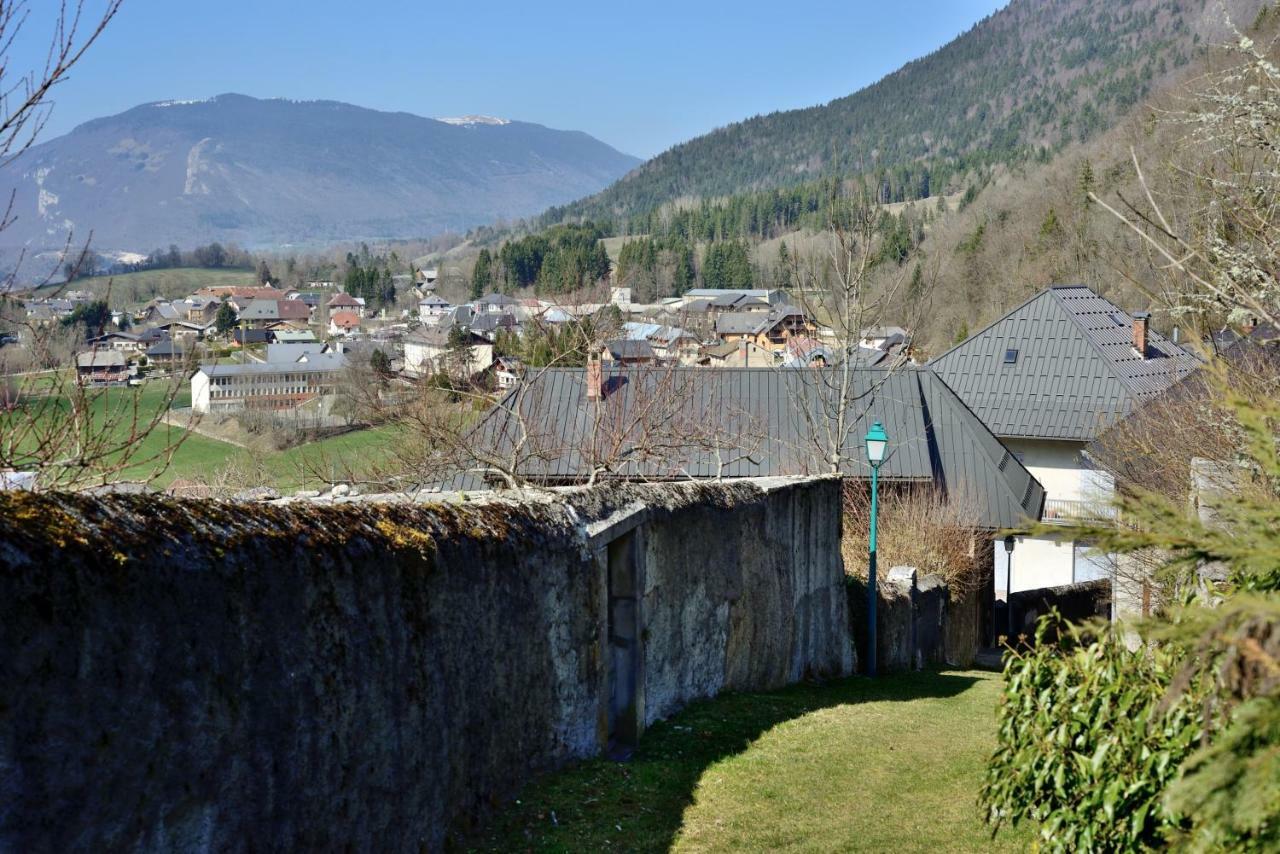Hotel Refuge Du Vieux Bourg Le Châtelard Exterior foto